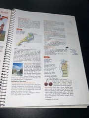 Rand Mcnally 2002 Midsize Deluxe US, Canada And Mexico Spiral Bound Road Atlas