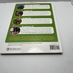 National Geo. United States & World Atlas for Young Explorers Kids- Jacket Flaws