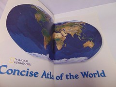 1997 National Geographic Concise Atlas of the World Large book 18″ x 12″ Map