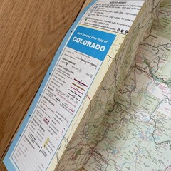 Colorado Road Map. A Gousha Travel Publication. Vintage 1990. Pre Owned.
