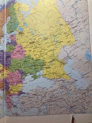 2003 World Atlas Rand McNally Premier HARDCOVER RUSSIA UKRAINE