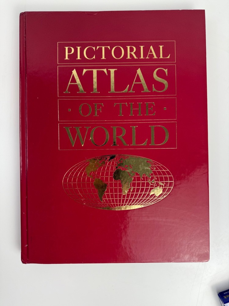 Pictorial Atlas Of The World by Ottenheimer Publishers (Hardcover 1995)