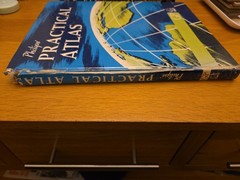 Philips Practical Atlas, Hardback 1961. GP Limited, Harold Fullard.