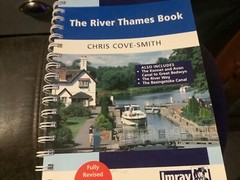 The River Thames Book by Chris Cove-Smith (Spiral Bound, 2006