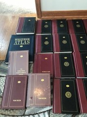 World Book Encyclopedia, 1992 75th Anniversary Edition Maroon Black Complete +