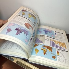 Oxford Encyclopedic World Atlas 1995 Hardcover 2nd Edition Hardcover Reference