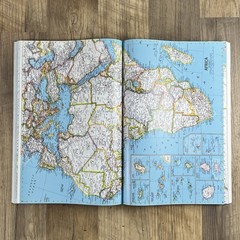 National Geographic Atlas of The World Revised Sixth Edition 1996 Oversized