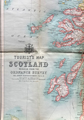 W H SMITH & SON TOURISTS SCOTLAND FOLD OUT COLOUR CLOTH MAP SCOTTISH TOURISM