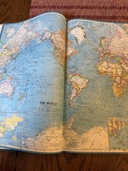 1970 ATLAS OF THE WORLD NATIONAL GEOGRAPHIC REVISED 3RD ED. OVERSIZED 19×13 VTG
