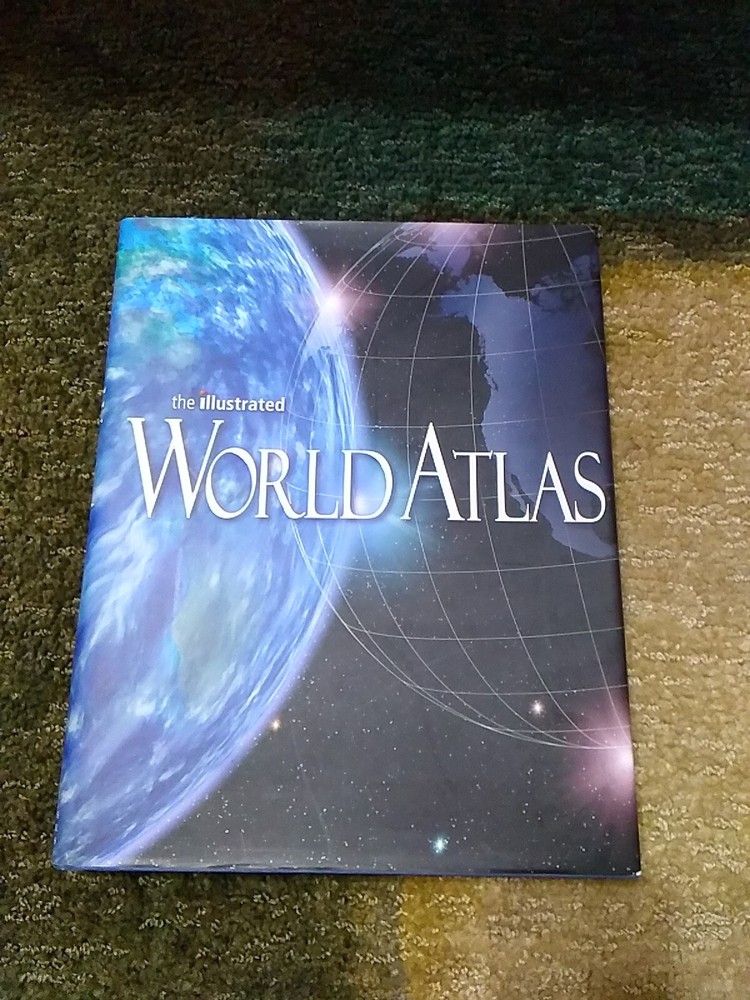 The Illustrated World Atlas Barnes & Noble Books 2004 – Very Good