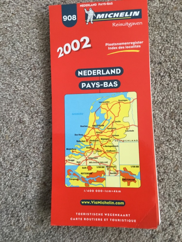 MICHELIN MAPS, Mostly European locations, Over 10 to choose from, Good Condition