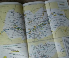 Michelin Tourist Guide Chateaux of the Loire Vintage 80s Retro Travel France