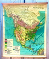 Philips’ Series of Comparative Wall Atlas – North America – circa 1952 – VG
