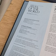 Readers Digest Atlas Of The World Hardback Book