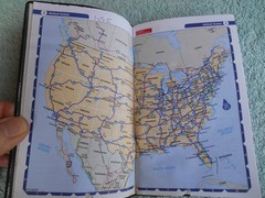 VINTAGE Rand Mcnally POCKET SIZE THE ROAD ATLAS. 64 PAGES. MORGAN & MORGAN.