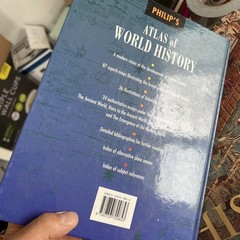 Philip’s Atlas of World History, No Author., Very Good Book