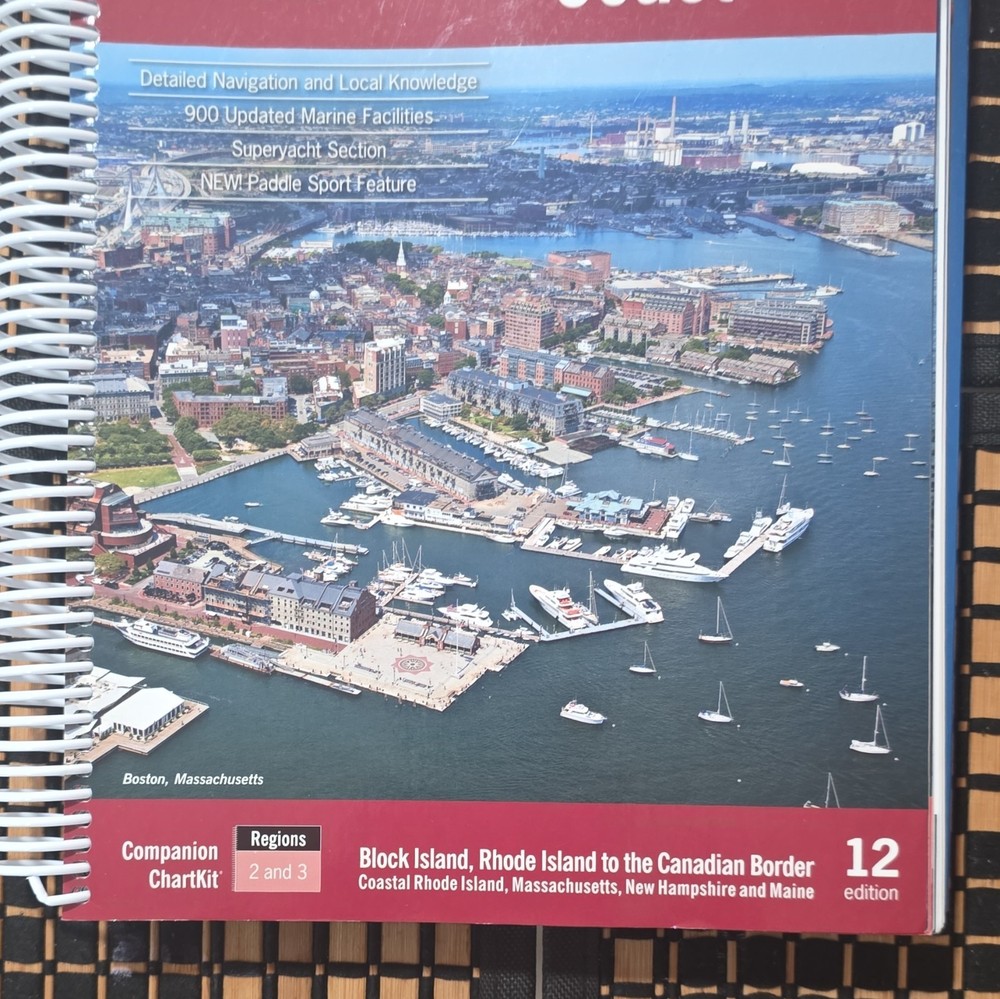 Maptech Embassy Cruising Guides ChartKit Block Island RI-Canadian Border 12th