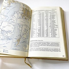 Hardcover Der Neue Grosse Bertelsmann Weltatlas Mit Illustriertem Maps & Atlas