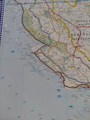 Philips Big Road Atlas Europe 2018 with city detail and travel tips