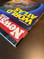 Vintage 1987/1988 Newsweek Presents The Hammond World Atlas – Hammond Maps Book