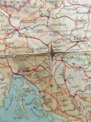 WESTERN EUROPE VINTAGE AUTOMOBILE MAP BARTHOLOMEW COLOURED CONTOURED LINEN 1954
