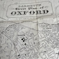 Vintage OXFORD Barrett’s STREET MAP of mid 1970s.