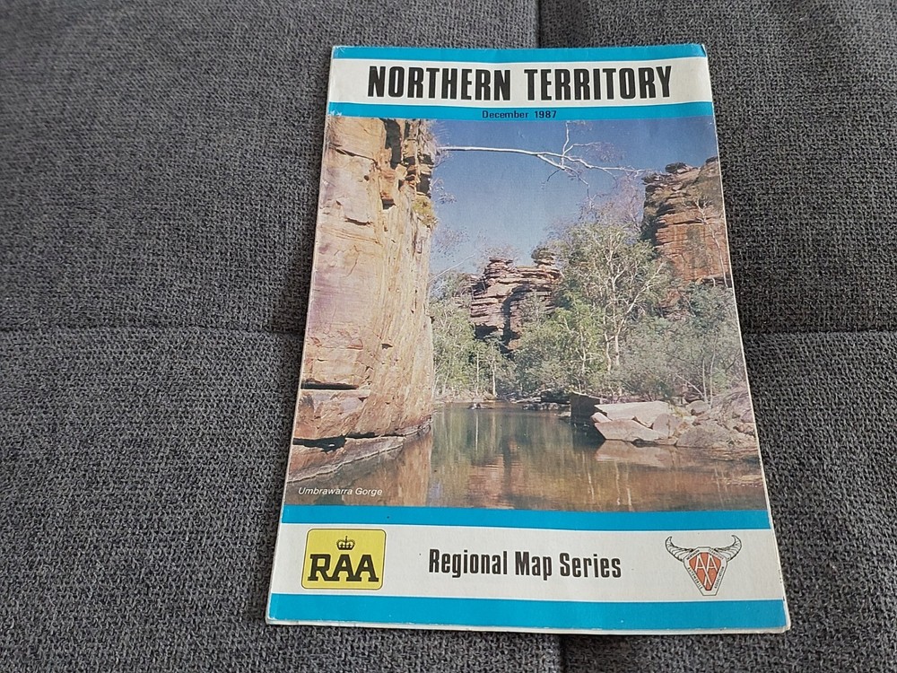 Northern Territory RAA Vintage paper folded map 1987