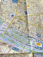 Map Paris Vintage 1981 Michelin Immaculate Like New English French German Spanis
