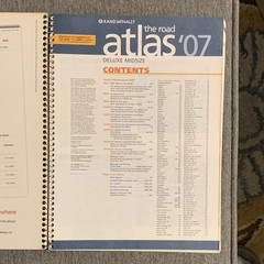 Rand McNally The Road Atlas ’07 Deluxe Midsize North America Wire Bound EN