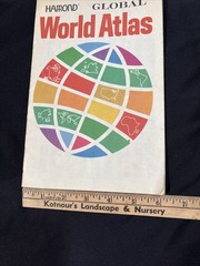 Vintage Hammond Global World Atlas 1974 Paperback Soft Cover