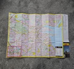 Dublin City Centre Fold Up Map (1:18 000) Printed 2000 – Good Condition