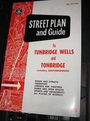 Tunbridge Wells & Tonbridge, SP Maps, 18th ed, adverts, index, vintage 1970s/80s