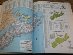 Hammond New Contemporary WORLD ATLAS 1979 Census Edition HC COFFEE TABLE
