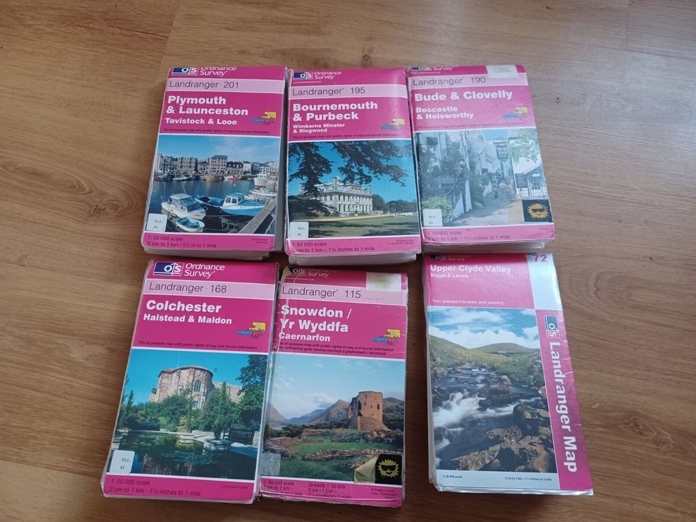 Landranger maps x 6   all ex library maps okay  plastic covered.