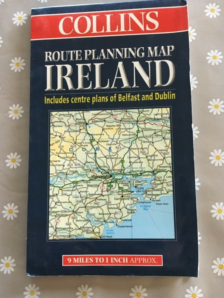 Collins Route Planning Map Ireland – Includes centre plans of Belfast + Dublin