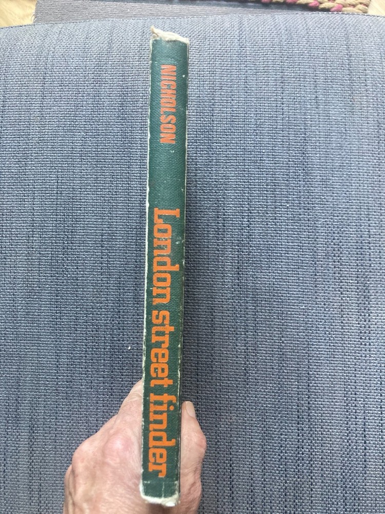 Nicholson’s London Street Finder 1970s Hardback ed detailed rare maps atlas