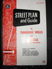 Tunbridge Wells & Tonbridge, SP Maps, 18th ed, adverts, index, vintage 1970s/80s