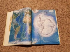 Vintage Britannica Atlas, Copyright 1969, Hardcover NICE!