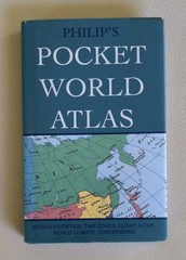 Philip’s Pocket World Atlas 2003 Edition HB DJ
