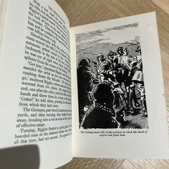 THE RESCUE FLIGHT Captain W E Johns 1948 Oxford Press Hardback Dust Jacket
