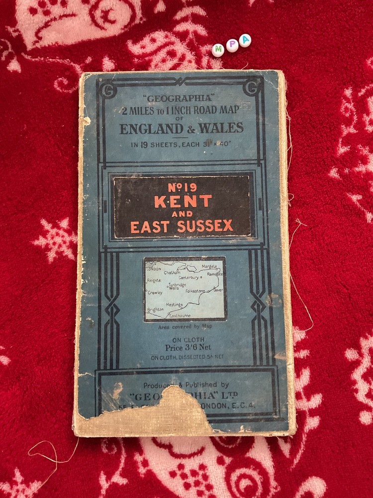 Antique vintage , rambling walking Map ,Kent East Sussex , Rare , Geographia