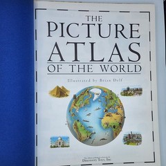 The Picture Atlas of the World 1991 Discovery Toys (Good)