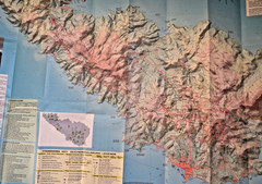 Map of Tinos 1:25 000 waterproof ideal for driving or hiking – includes routes