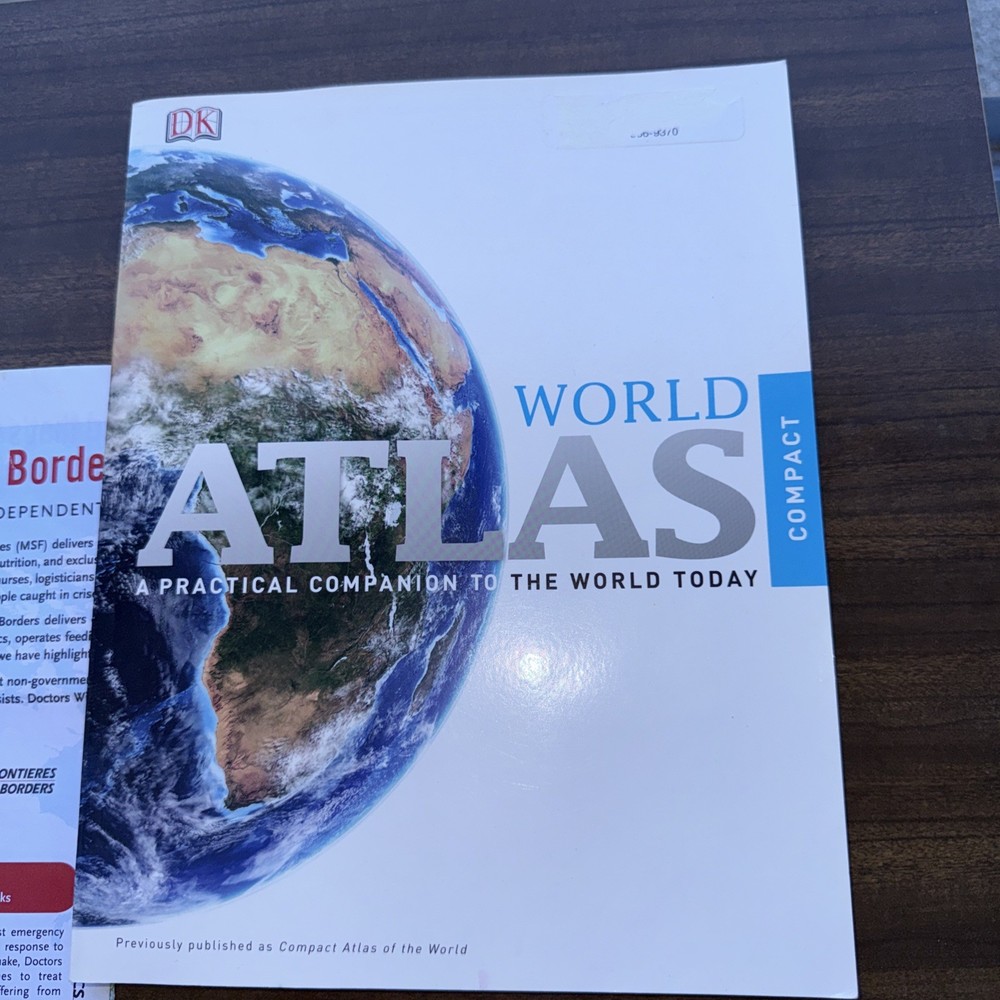 Compact Atlas of the World by Dorling Kindersley With World Map Large Fold Out