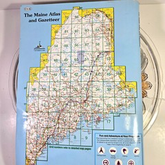 The Maine Atlas and Gazetteer Ser.: Maine by DeLorme 2011, Contour/Road Map