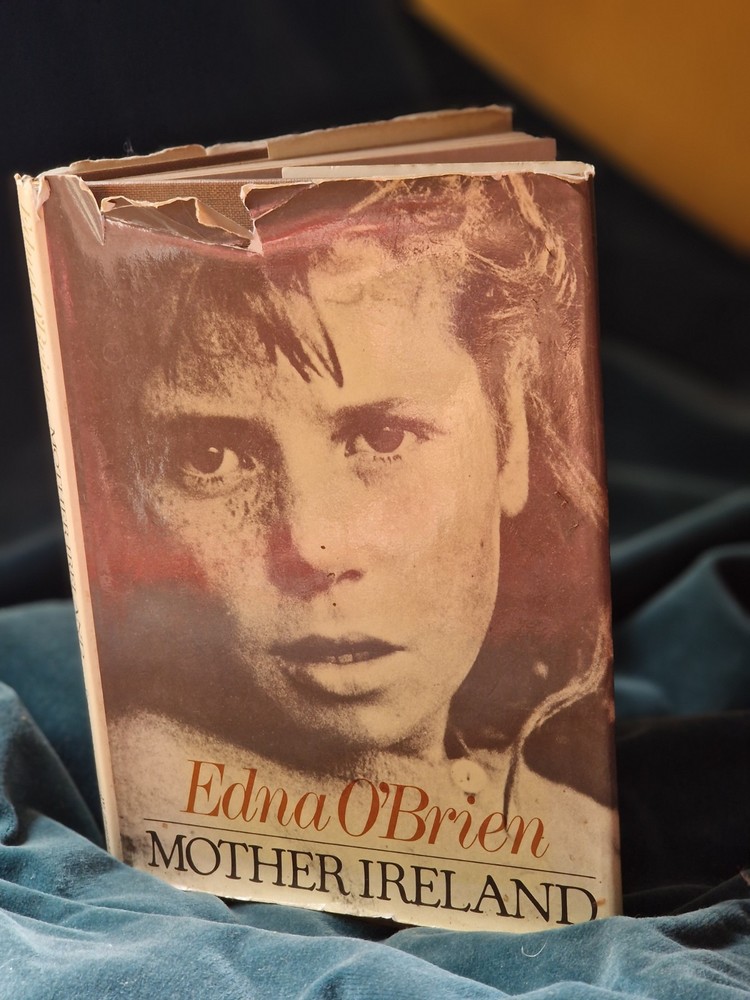 (1976) Mother Ireland, O’Brien, Edna Irish women history