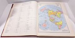 Collier’s WORLD ATLAS and Gazetteer 1955 – Coffee Table Reference Book