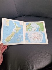 3 Vintage Atlas Booklets – Philips’ Visual Shell Nature Lovers Modern World