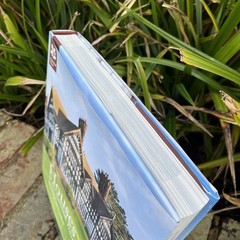 Houses of the National Trust: New Edition by Greeves, Lydia Book Simon Jenkins