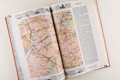 Atlas Of Europe Written In German 1981/1982 Very Good Condition Vintage